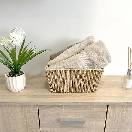 Lägenhet Boutique Apartment-city Center-self Check-in